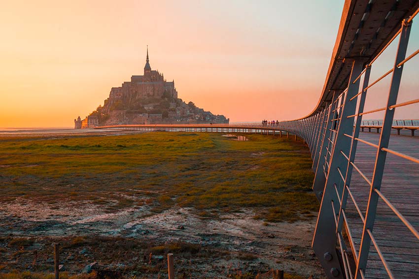 parking mont saint michel